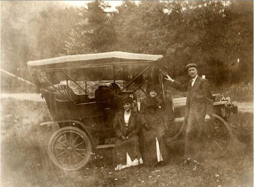 A. J. Brass, Mrs. Smetten and L.P.B. at Jack's Hollow Bridge, June 1911 A. J. Brass, Mrs. Smetten and L.P.B. at Jack's Hollow Bridge, June 1911